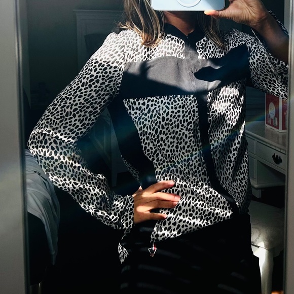 DKNY silky animal print top - Picture 1 of 4